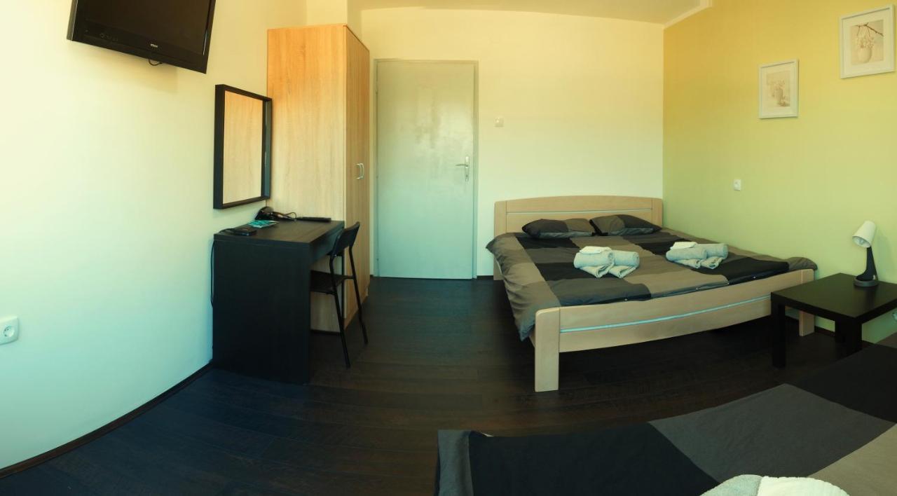 Apartman Terassa Donji Milanovac Esterno foto