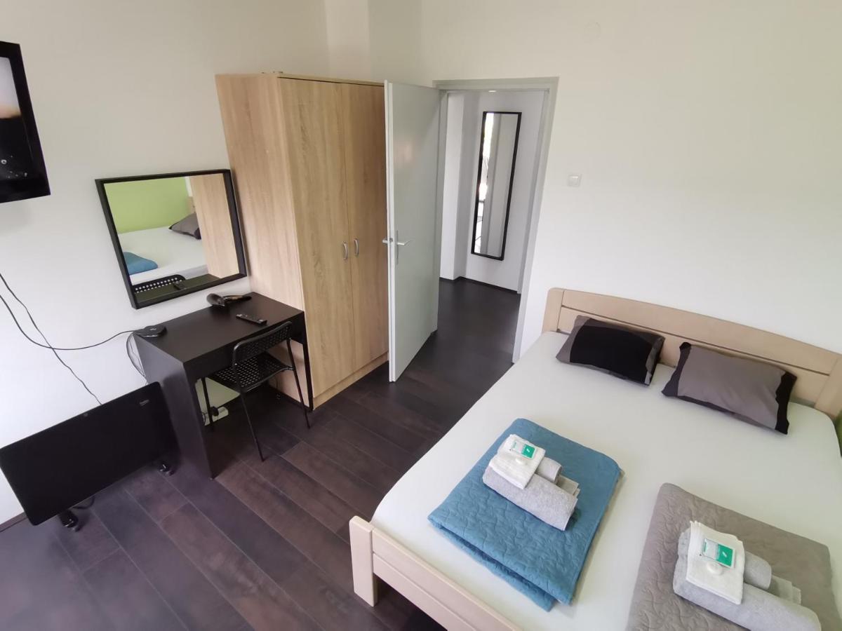 Apartman Terassa Donji Milanovac Esterno foto