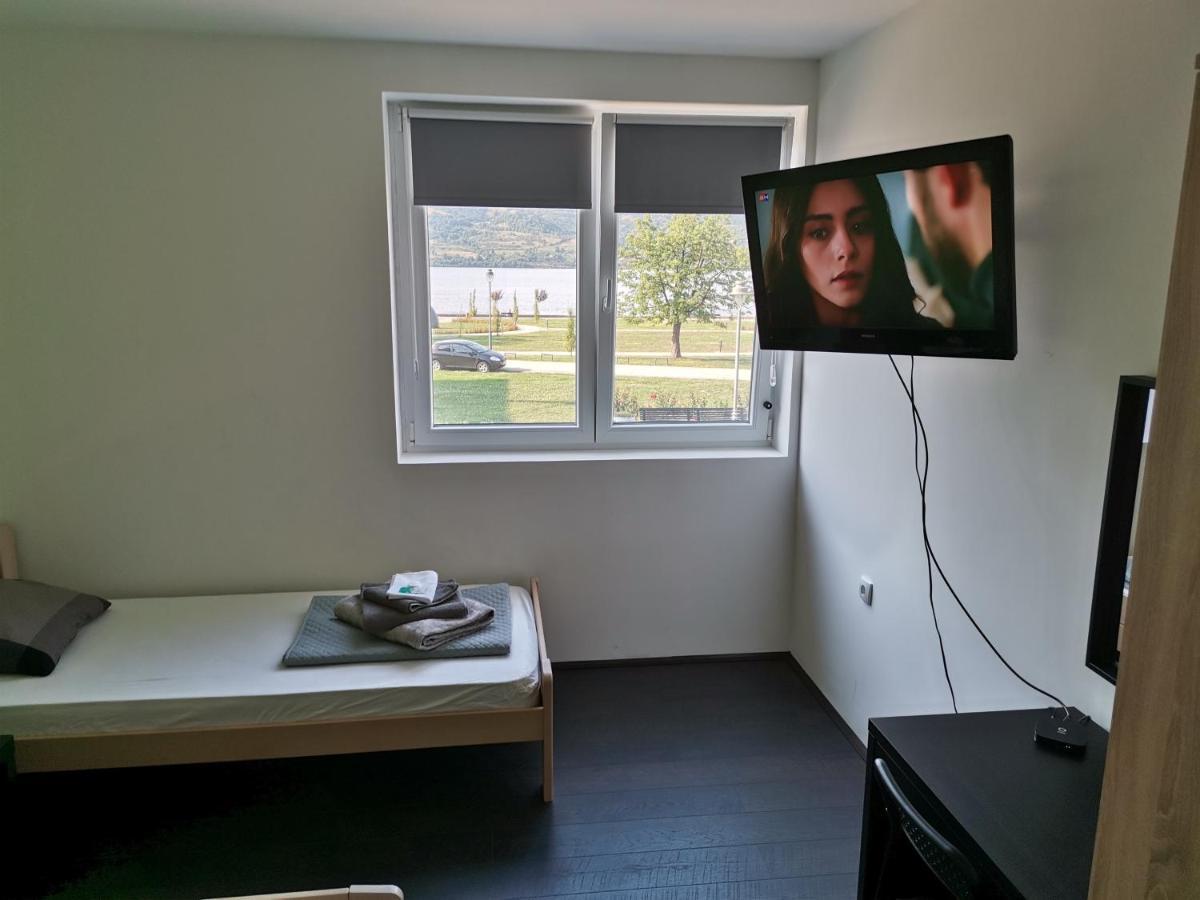 Apartman Terassa Donji Milanovac Esterno foto